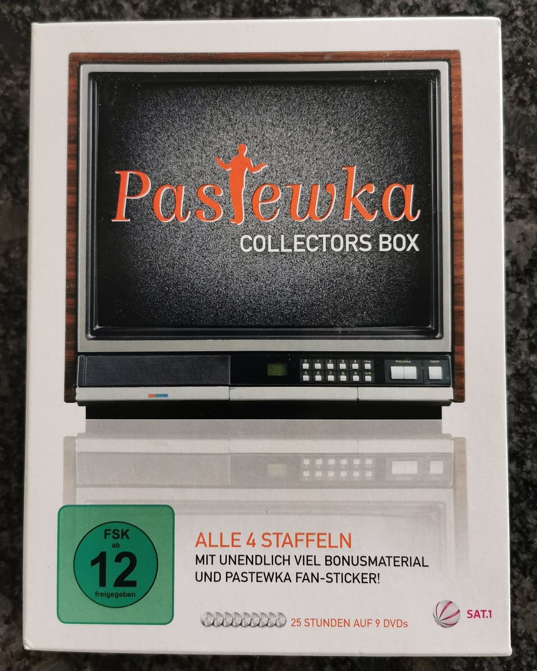 Tutti i DVDs: DVD Pastewka Collectors Box – Nuovo (secondo la descrizione) da Eschenbach SG venduto da Moonflower 1
