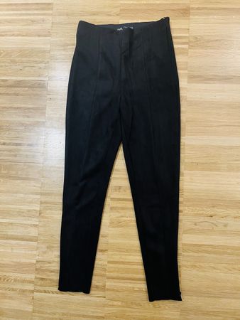 Black Zara suede leggings xs