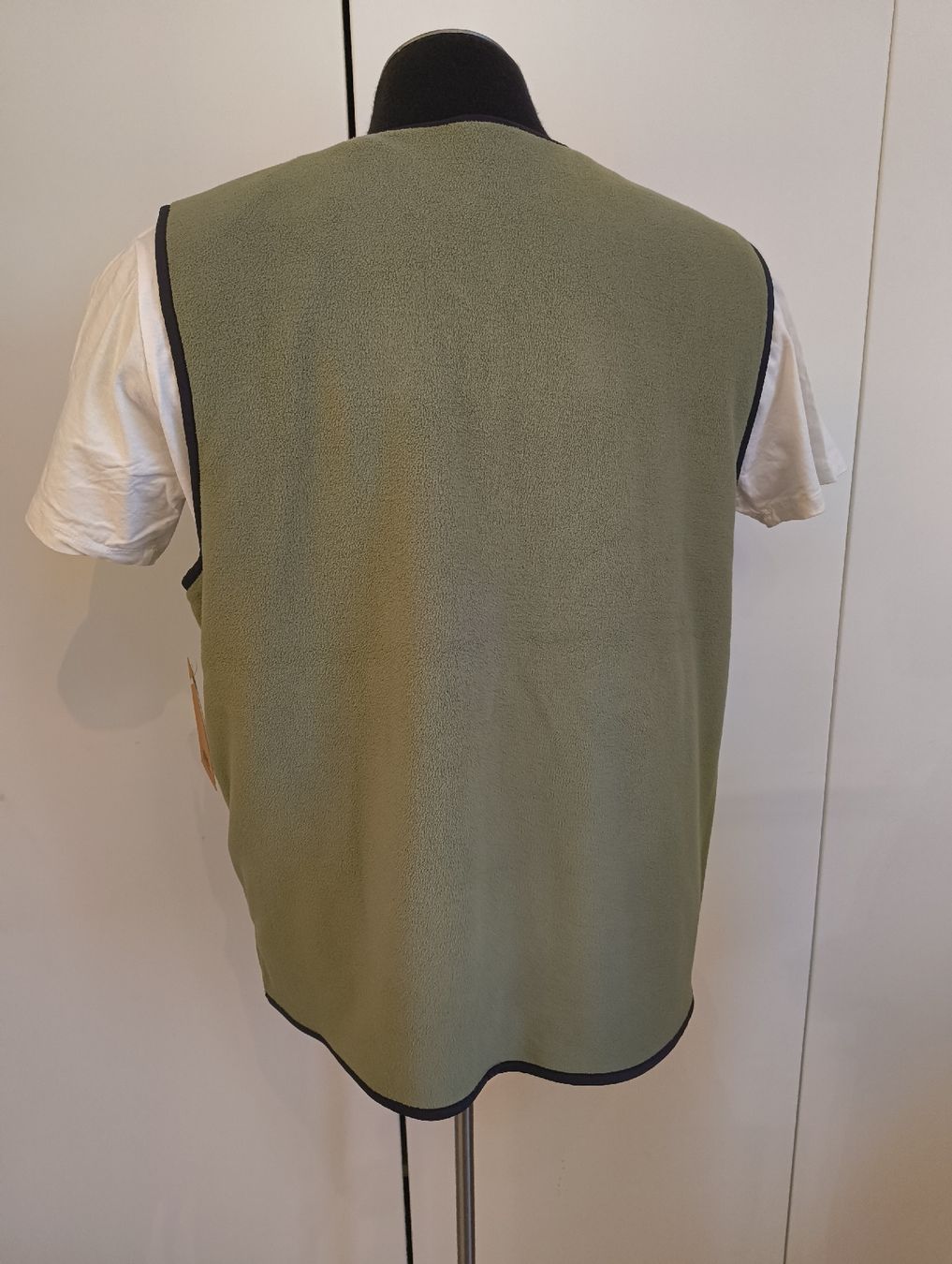 Gilet & Giacche: Vans Veste, Reversible, Fleece, Grösse M – Nuovo e nell'imballaggio originale da Uitikon Waldegg venduto da PJLS1 1