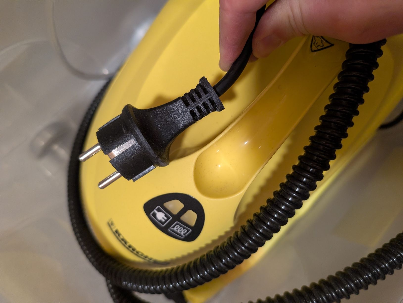 Kärcher Pulitori a vapore: Kärcher SC2 Dampfreiniger  – Usato da Bottmingen venduto da kas_psl6 1