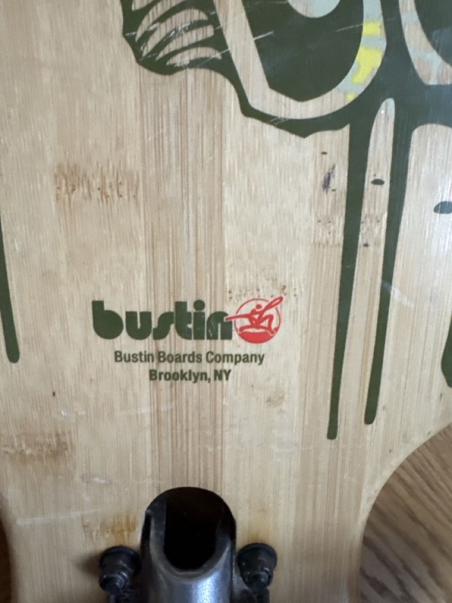 Skateboards: Longboard Bustin Mission  – D'occasion à Altendorf par mac_9k6p 3