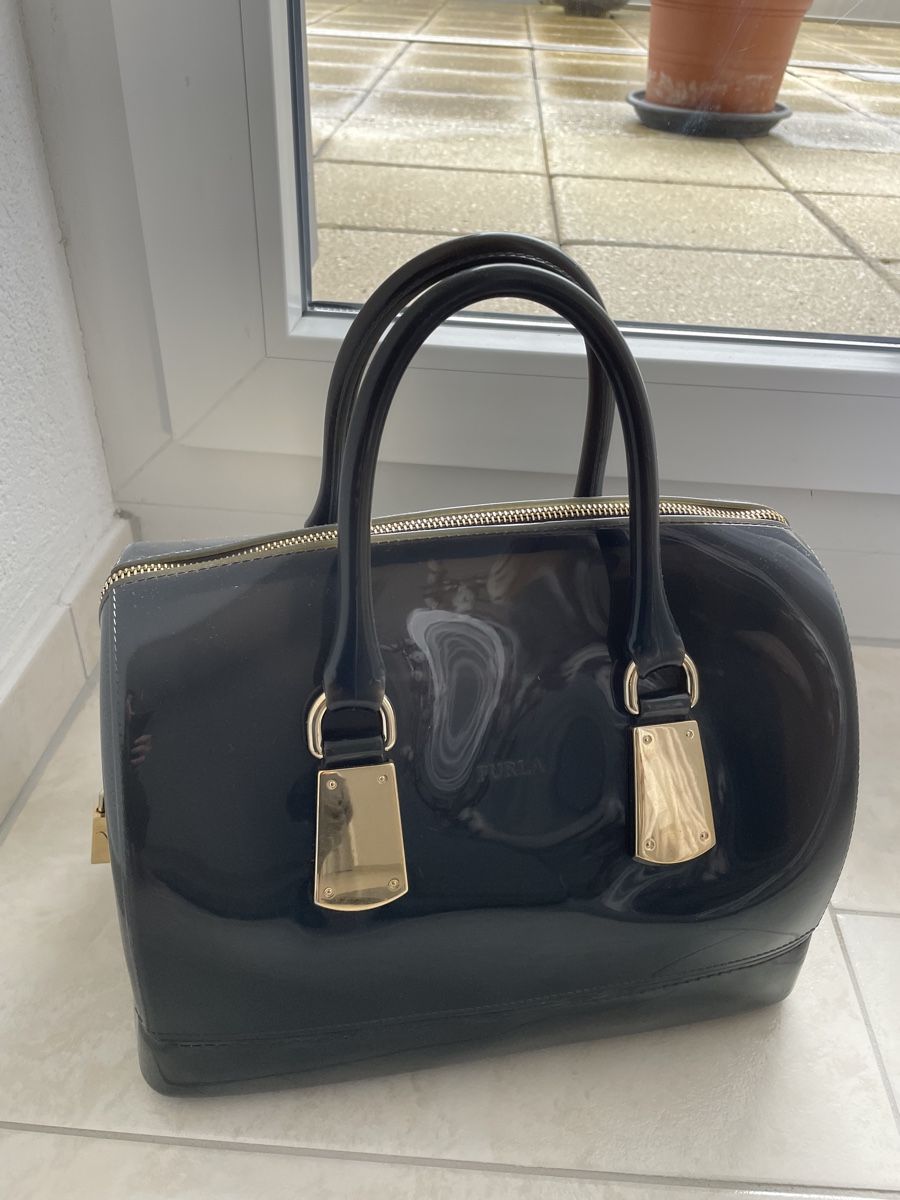 Furla Borse da donna: Handtasche von Furla – Usato da Wettswil venduto da nat_v9z5