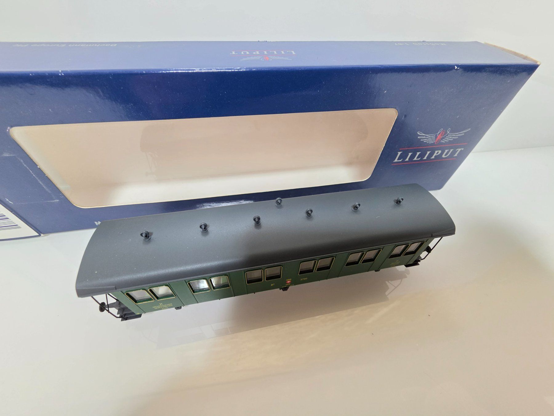 Liliput Modellini di ferrovie: Liliput SBB Oldtimer Personenwagen 3790 – Usato da Neuenhof venduto da ludovicco 3