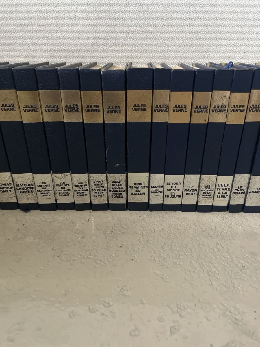 Libri: Collection complète Jules Verne - Édition originale rare – Usato da Corcelles BE venduto da gig_b89c 2