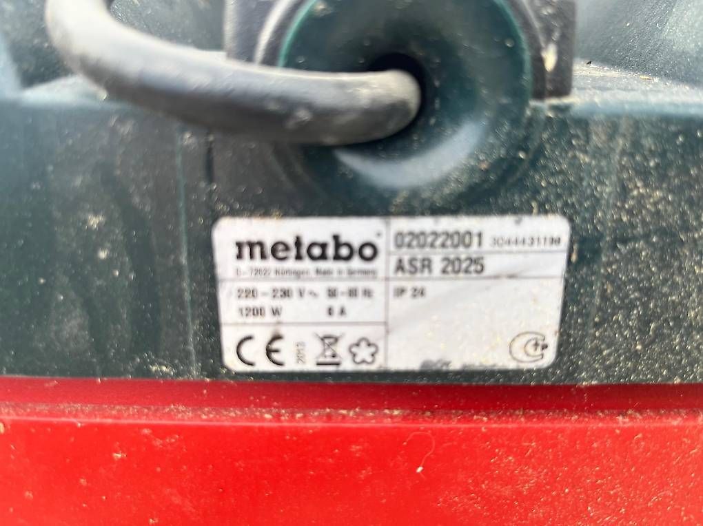Staubsauger & Zubehör: Aspirateur  – Gebraucht aus Sorens von Janel02 1
