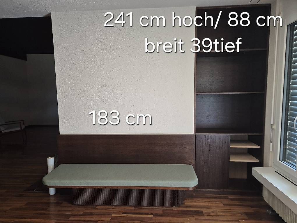 Panchine: Designer-Sitzbank & passendes Einbauregal  Eiche dunkel – Usato da Merlischachen venduto da fsc_6szd