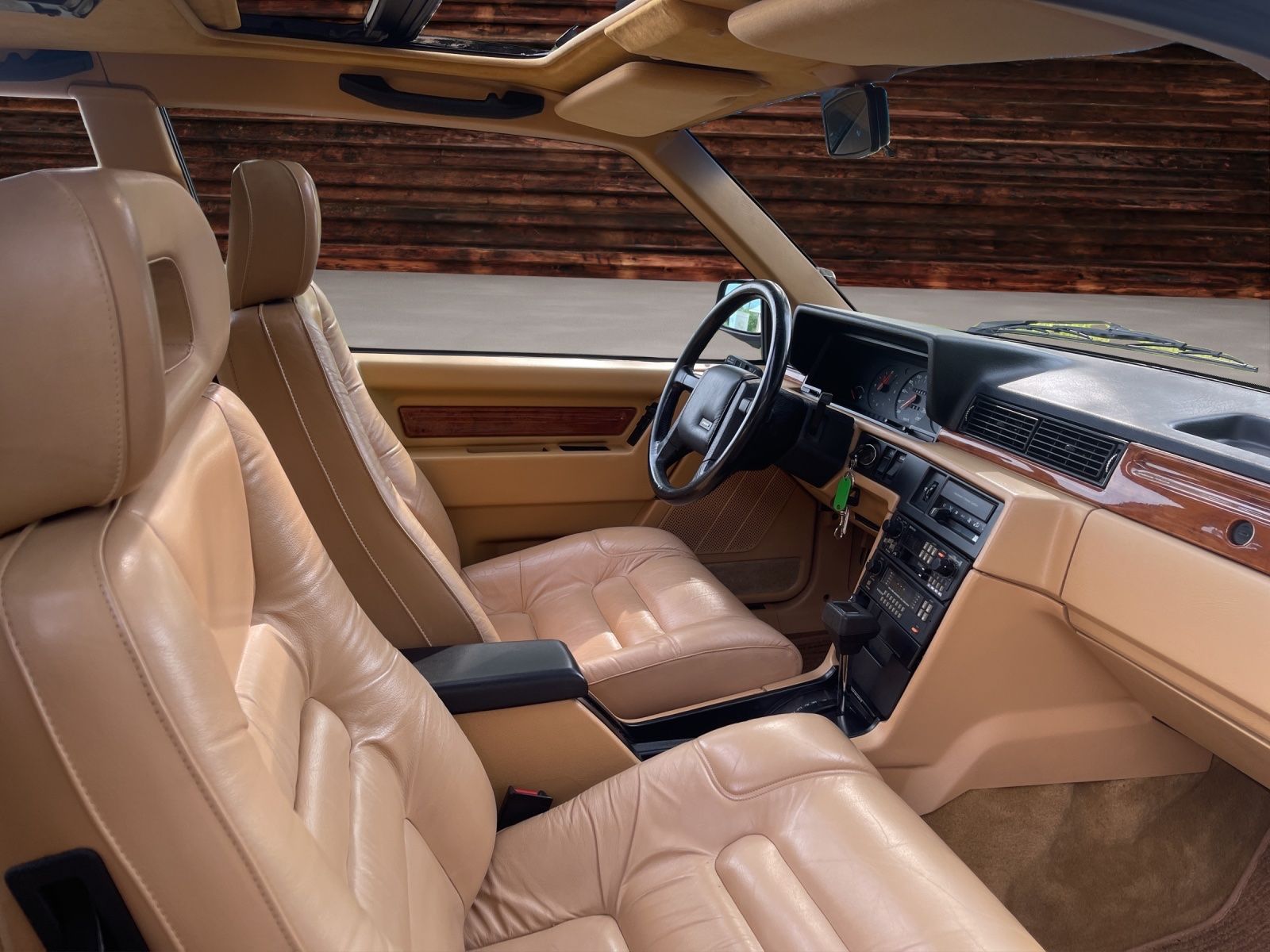 Volvo Automobili: VOLVO 780 Bertone - Oldtimer - ab MFK! – Usato da Au SG venduto da Simeon-Cars 6