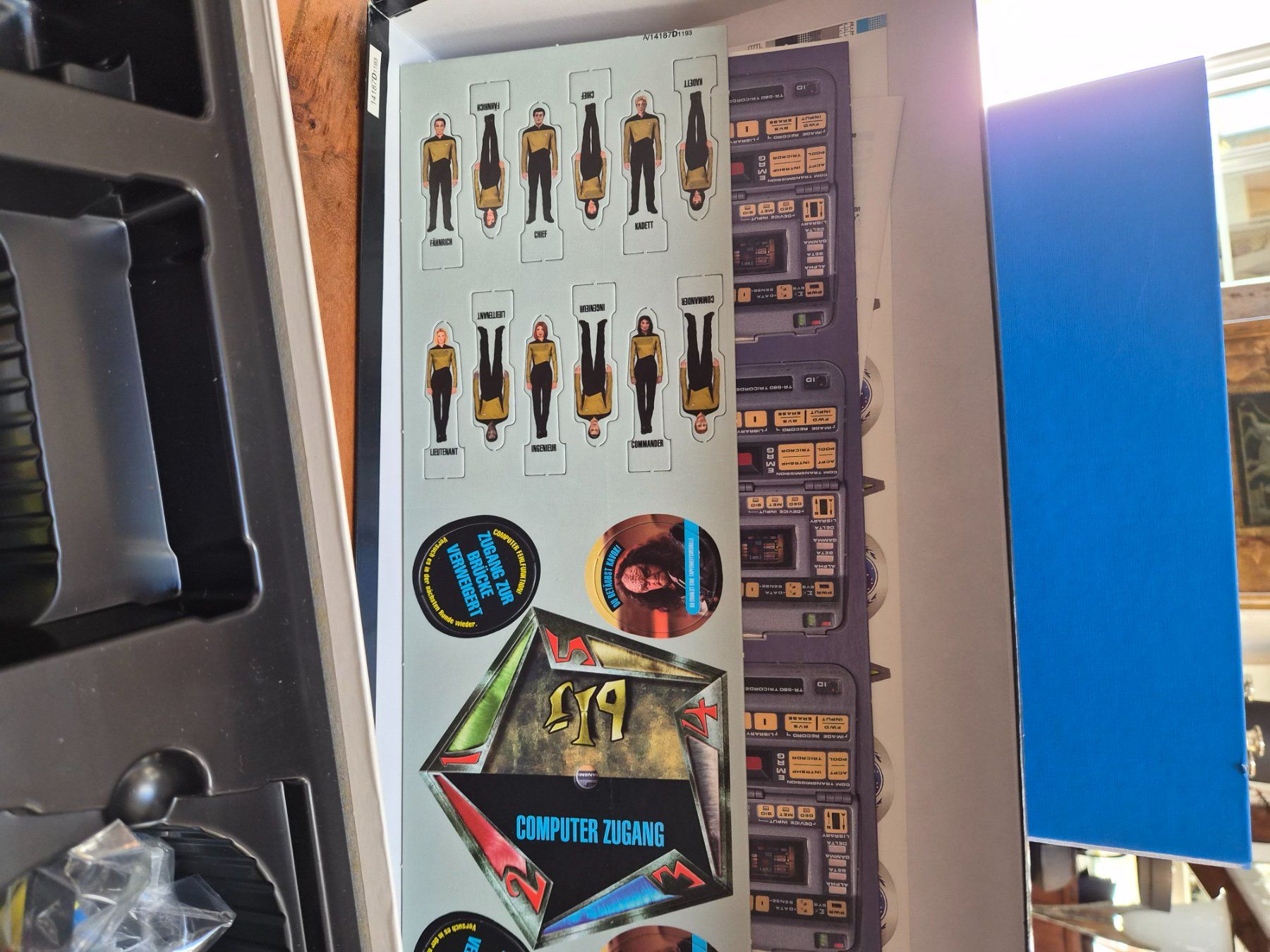 Giochi: MB SPIELE RAUMSCHIFF ENTERPRISE – Nuovo e nell'imballaggio originale da Schönenberg ZH venduto da heaangst 3