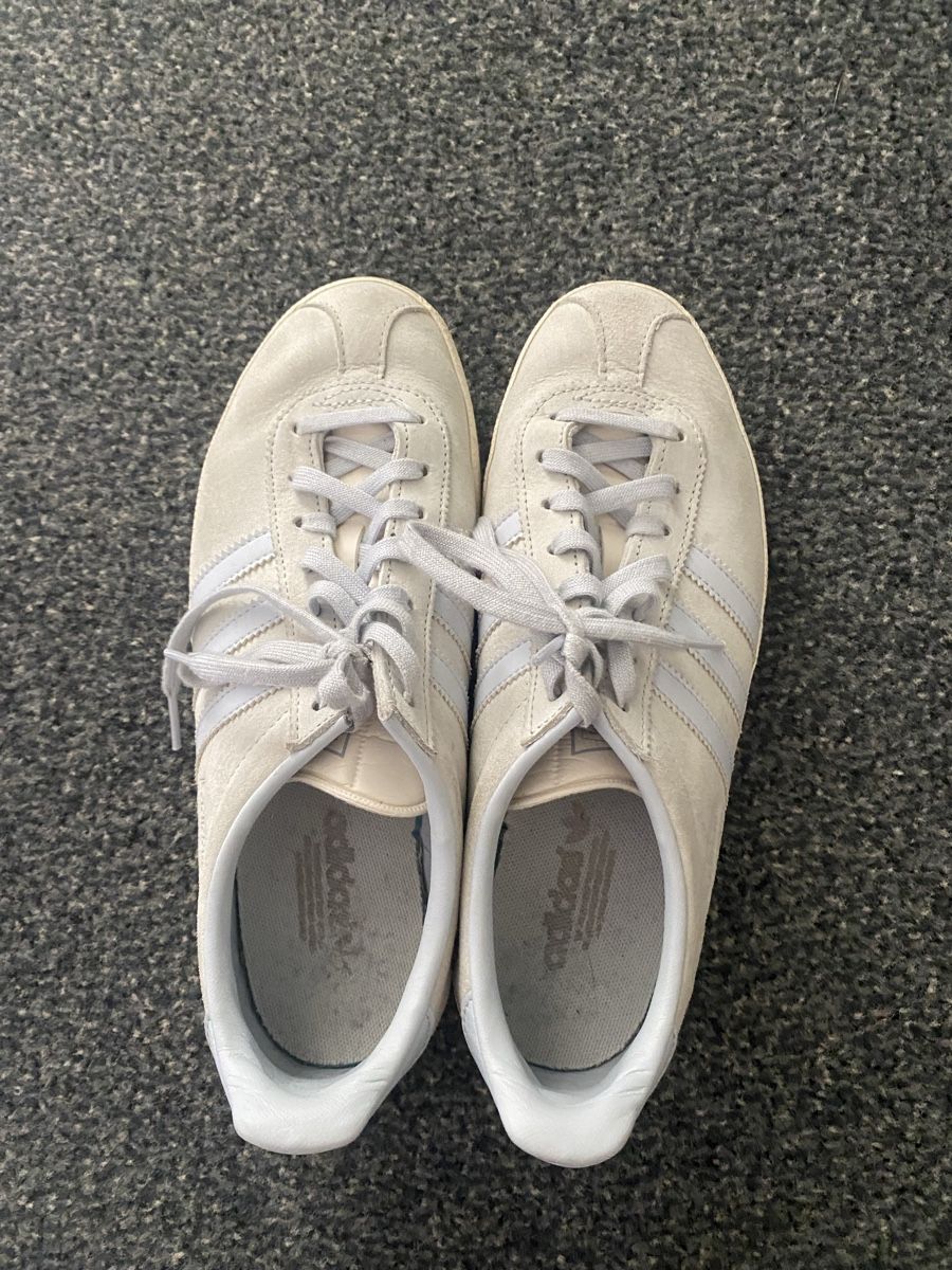 Adidas Damenschuhe: Adidas Schuhe – Gebraucht aus Boll von schueleli
