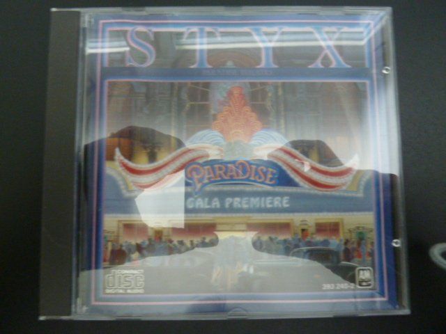 CD: STYX - Paradise Theater – Usato da Au ZH venduto da sikoku