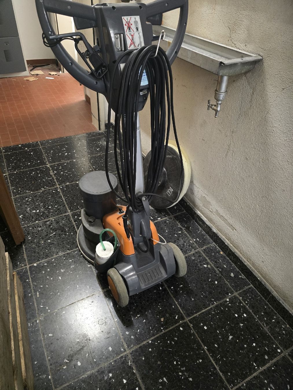 Alle Maschinen: Einscheibenmaschine – Gebraucht aus Zürich von igo_wbr2 5