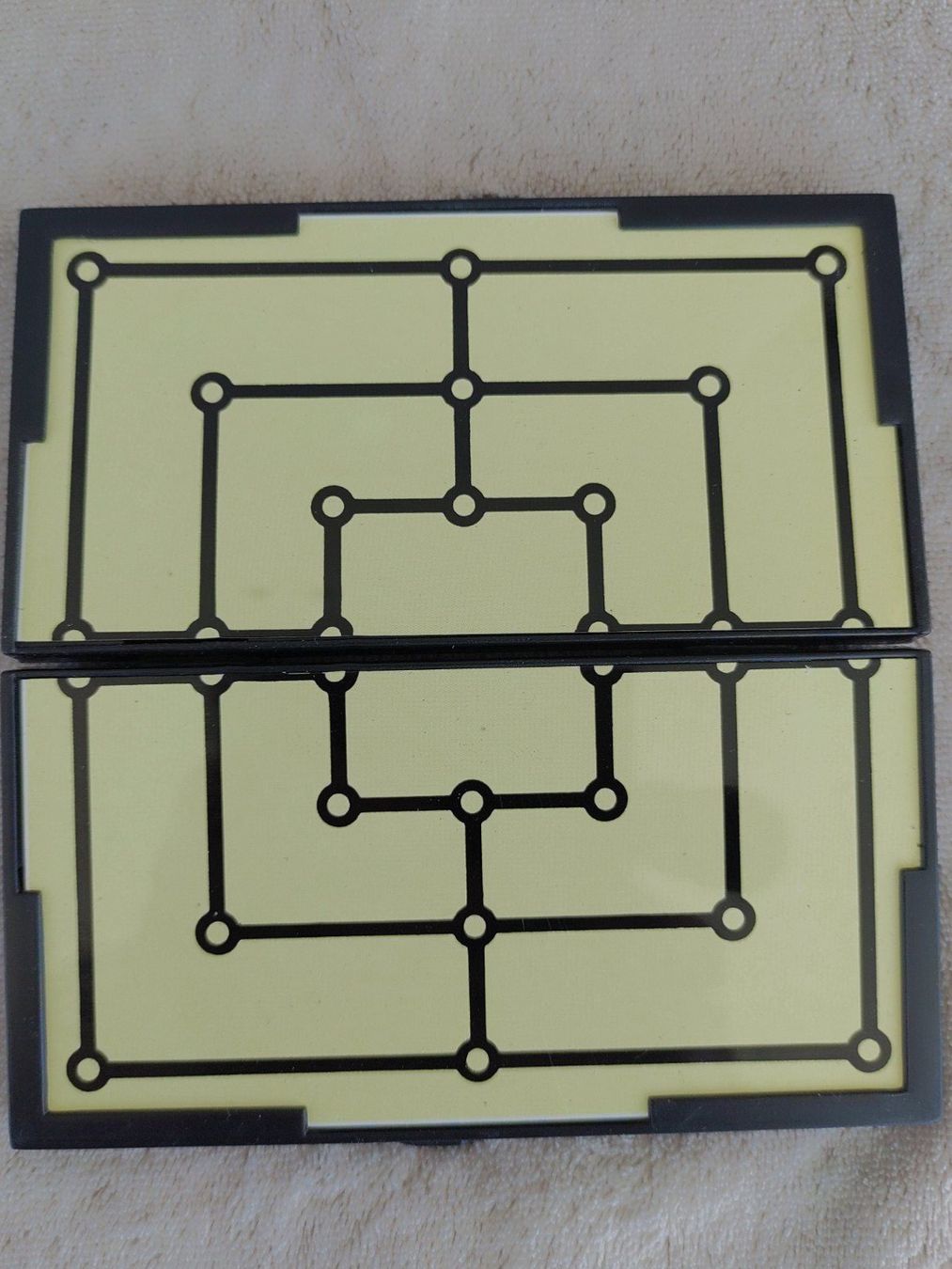 Giochi: Reisespiel Mühle – Usato da Strengelbach venduto da Phorensic_30 5