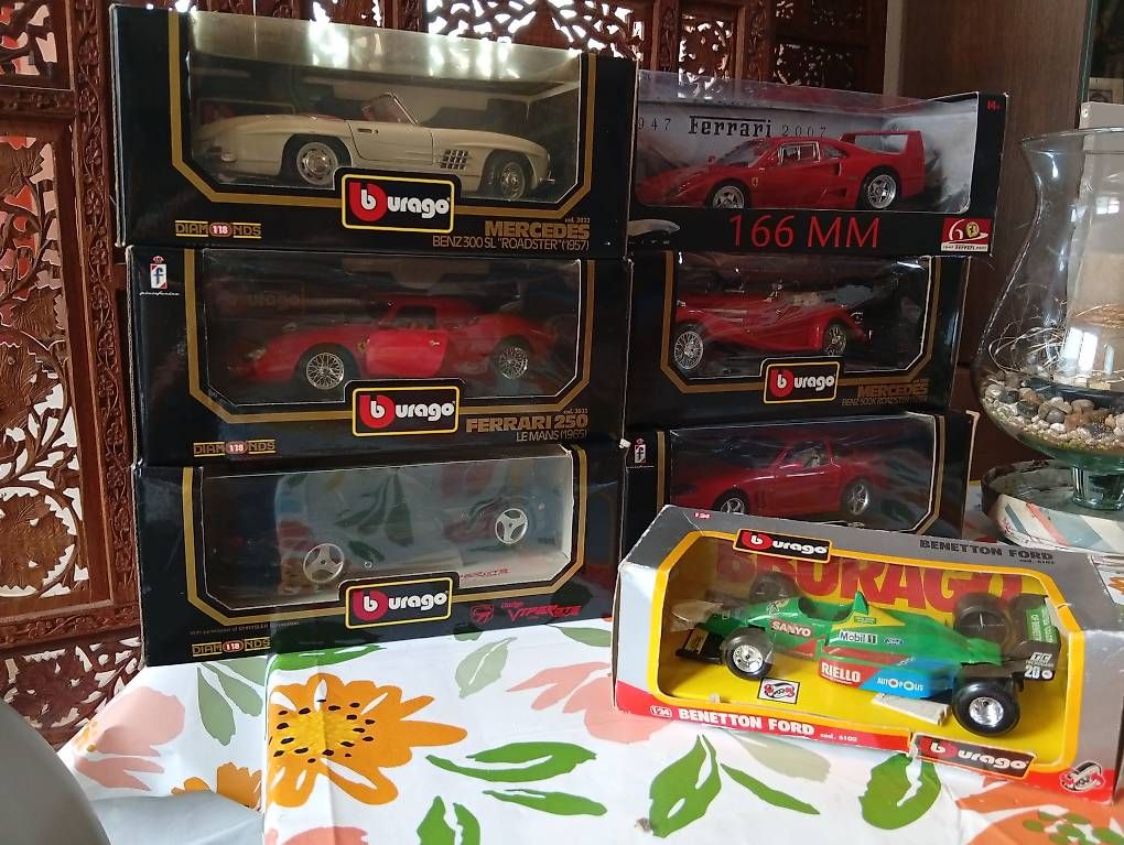 Modellini d'auto: Collezione modellini Burago con special edition – Usato da Vezio venduto da 41181