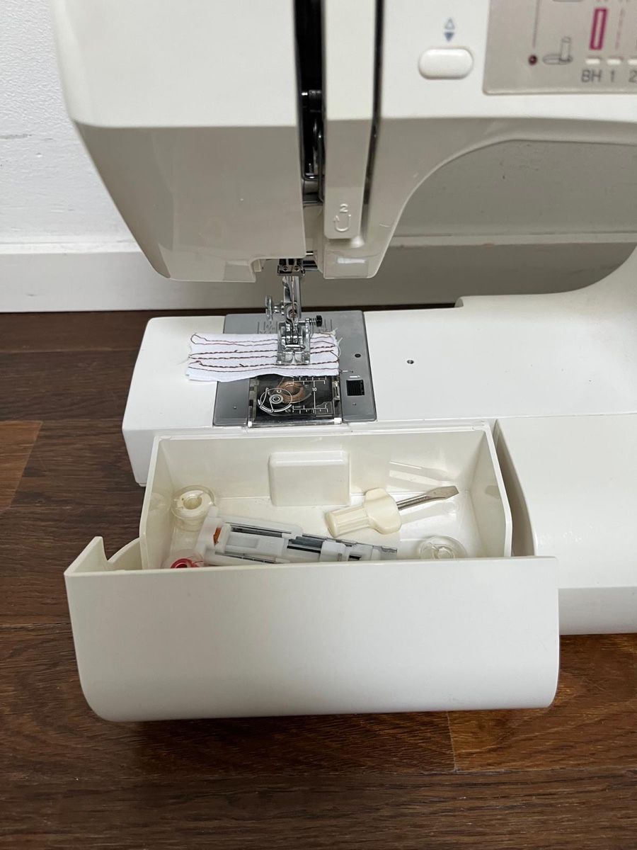 Janome Macchine da cucire: Nähmaschine Janome – Usato da Dietikon venduto da rex_y789 3