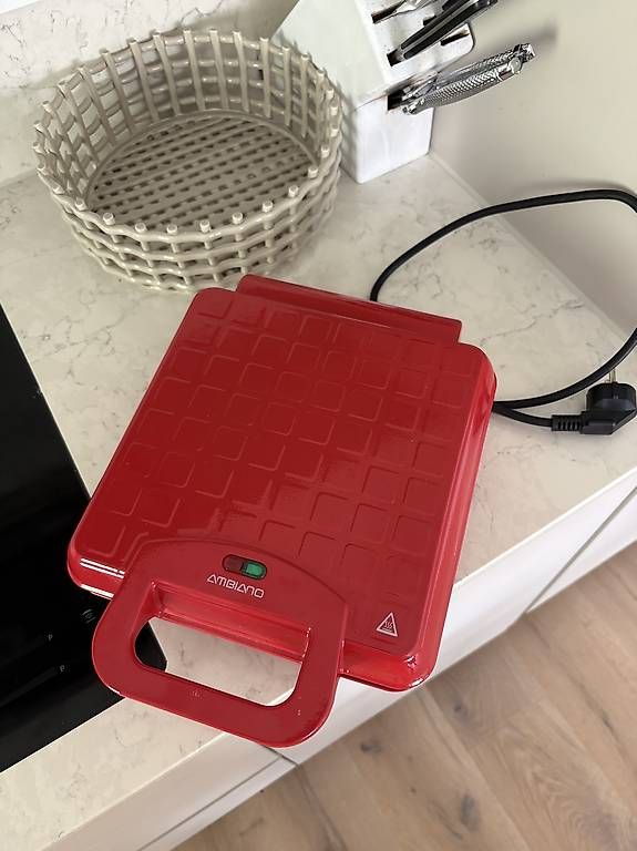 Elettrodomestici da cucina: 4-IN-1-SANDWICHMAKER/ WAFFELEISEN – Usato da Gersau venduto da iss_gpt7 2