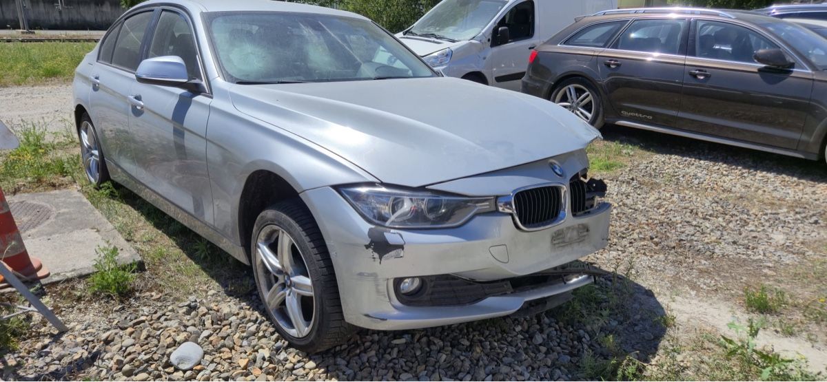 BMW Autos: BMW 320D – D'occasion à Bülach par _milziv