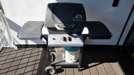 Grill von Köenig mit Gasflasche