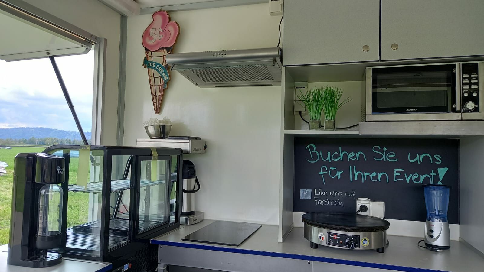 Rimorchi: Foodtruck – Usato da Zollikofen venduto da reuteri06 3