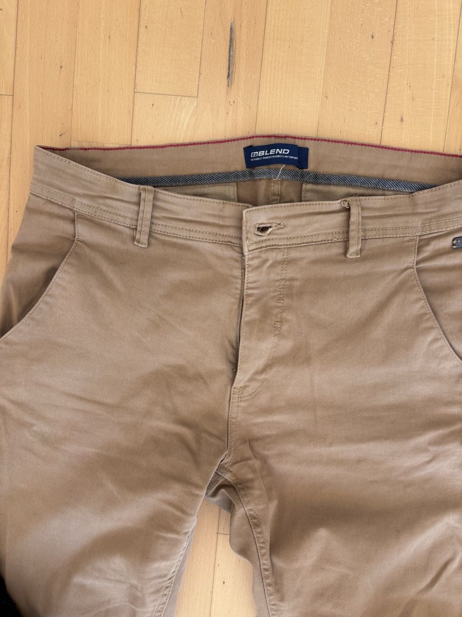 Pantalons: Blend Khakis, Men's Size 33/34 – D'occasion à Zürich par Grothschild 1