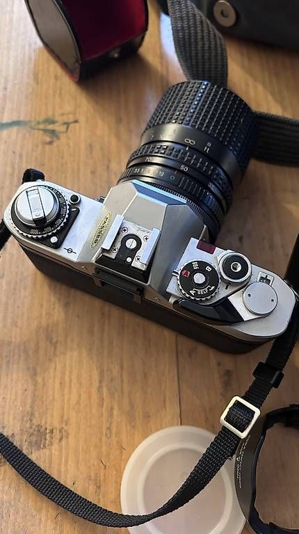 Fotocamera: Canon Av1 AV1 Kamera – Usato da Bremgarten AG venduto da david12345 2