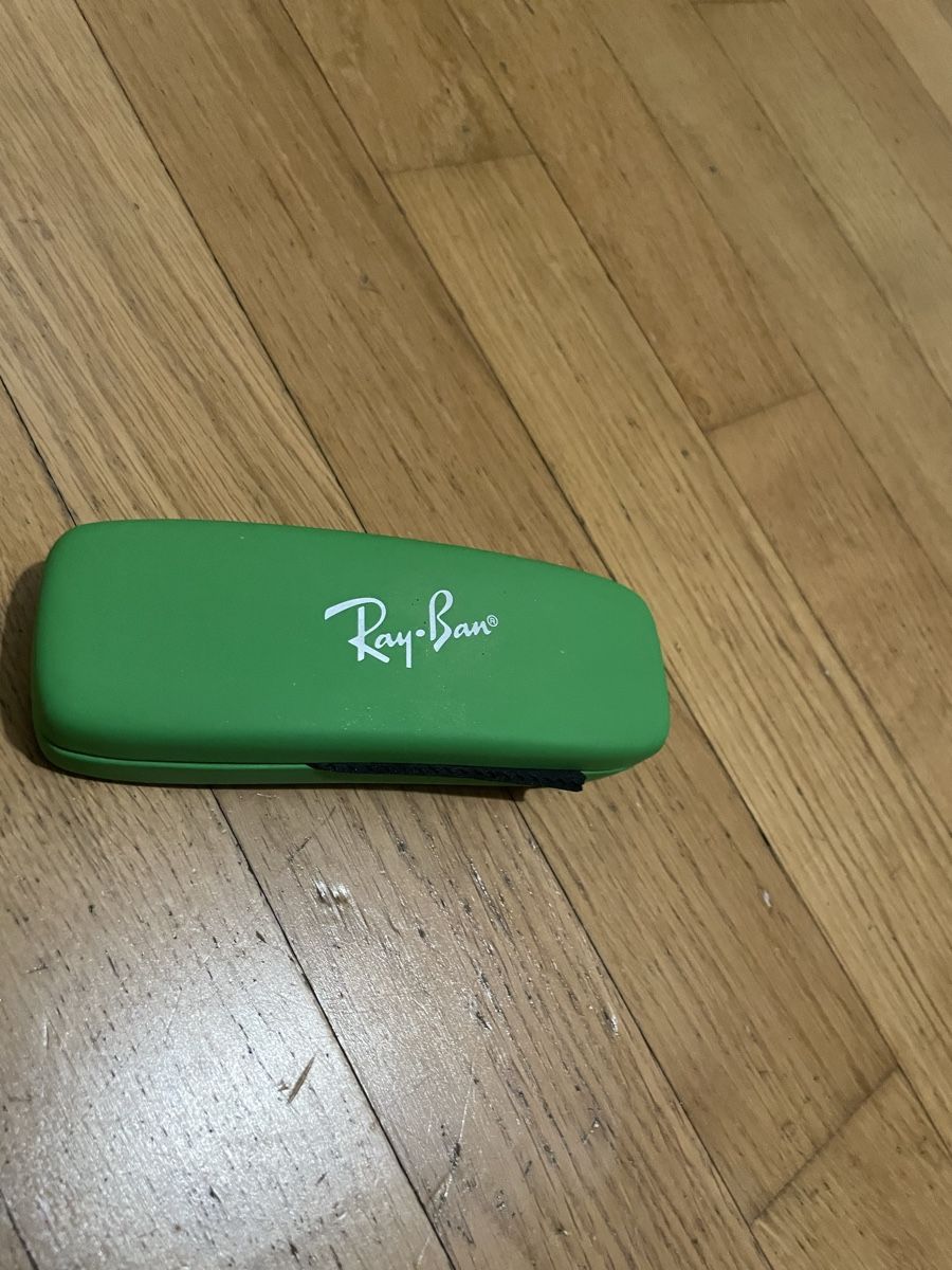 Ray-Ban Lunettes & Verres: Kinder Brillen von Ray Ban – Neuf avec emballage d'origine à Niederhasli par ioa_k5sq 1