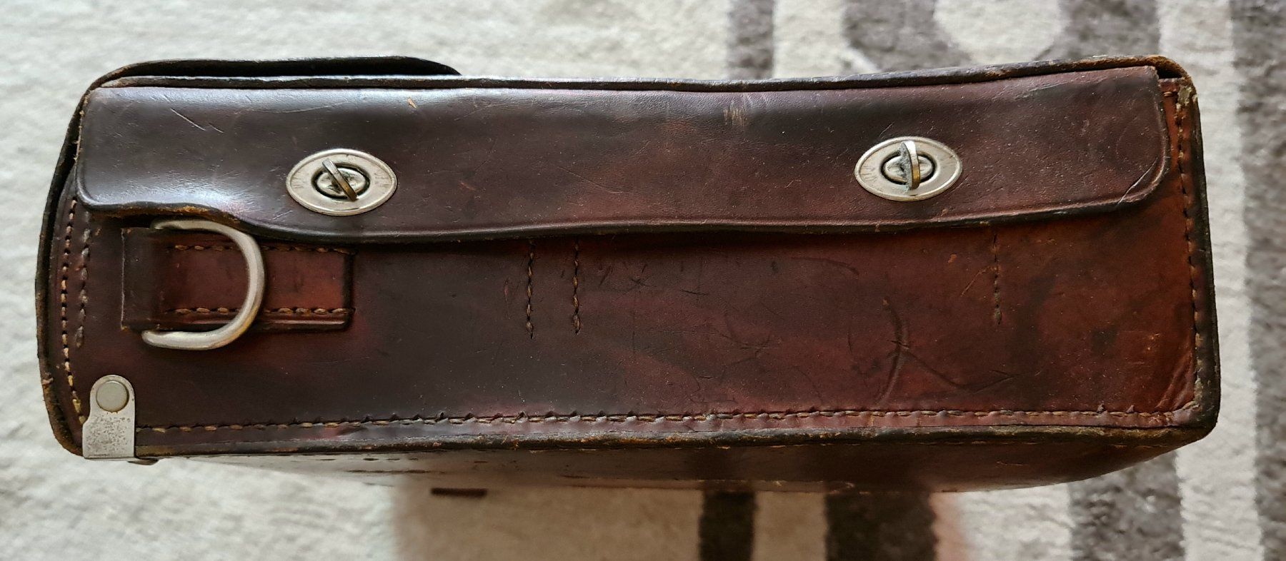 Valigie & Borse: Sacoche cuire vintage. – Usato da Cortaillod venduto da signep 7