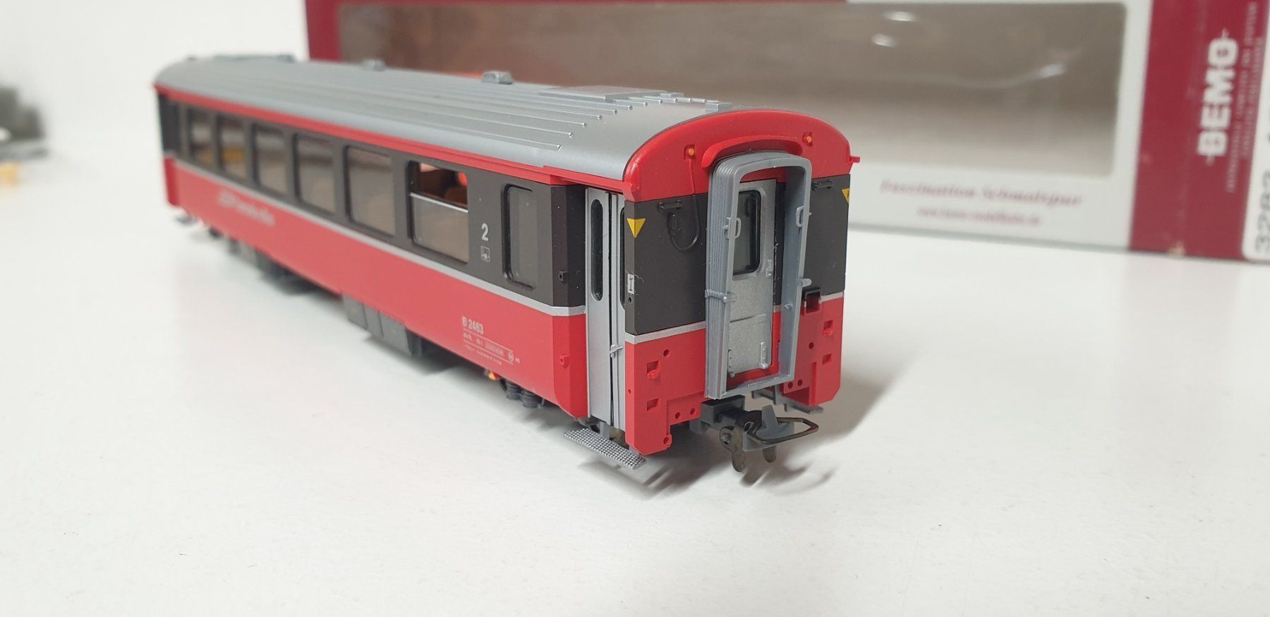 Bemo Modellini di ferrovie: Bemo RhB Bernina Express EW III 3282 103 – Nuovo (secondo la descrizione) da Neuenhof venduto da ludovicco 3