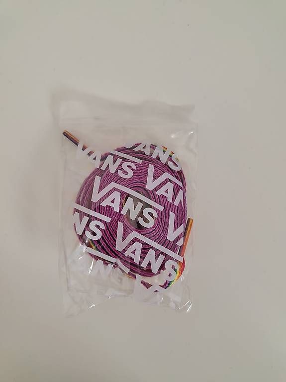 Scarpe da donna: VANS Old Skool Rainbow  Schwarz  Gr. 36.5 – Usato da Schüpfheim venduto da ele_sk2m 4