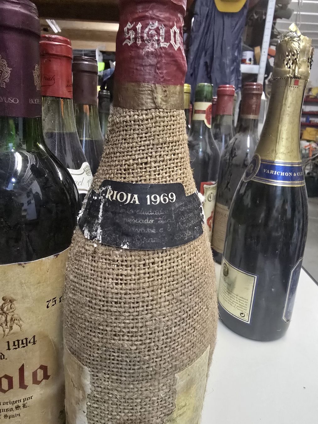 Vino: Lot vins espagnols – Nuovo (secondo la descrizione) da lausanne venduto da vtasende