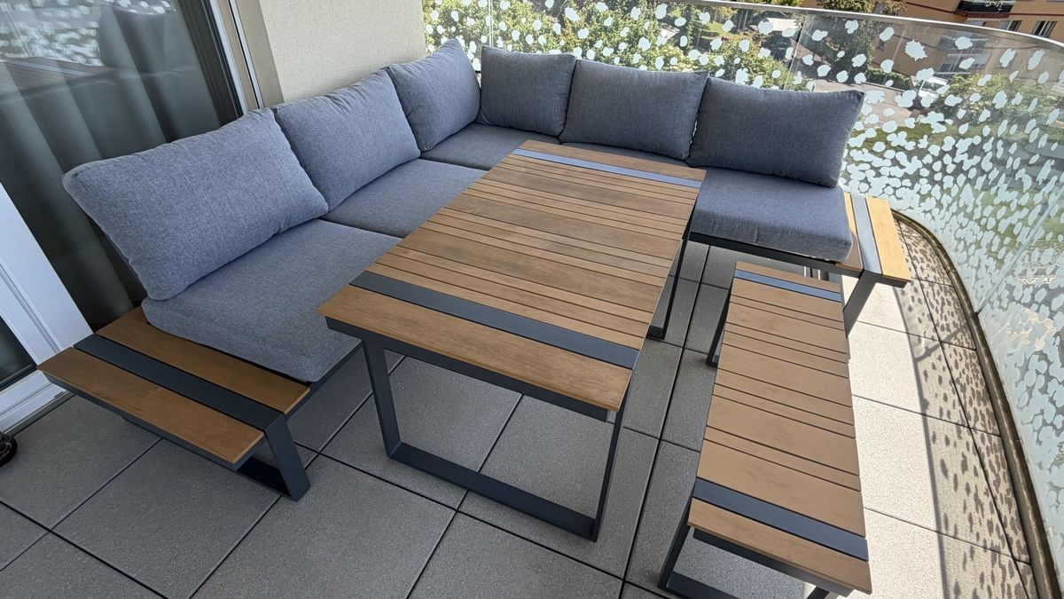 Divani: Balcony Lounge Set: Corner Sofa, Table, & Bench – Usato da La Tour-de-Peilz venduto da HOTMI00 6