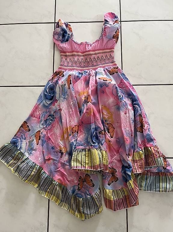 Vestiti & Gonne: Kleid 146/152 – Usato da Oberrieden venduto da Fige11