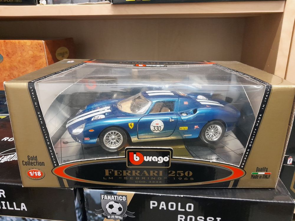 Ferrari 250 LM Sebring 1965 Burago 1:24 en kit de segunda mano por 20 EUR en Roma en WALLAPOP