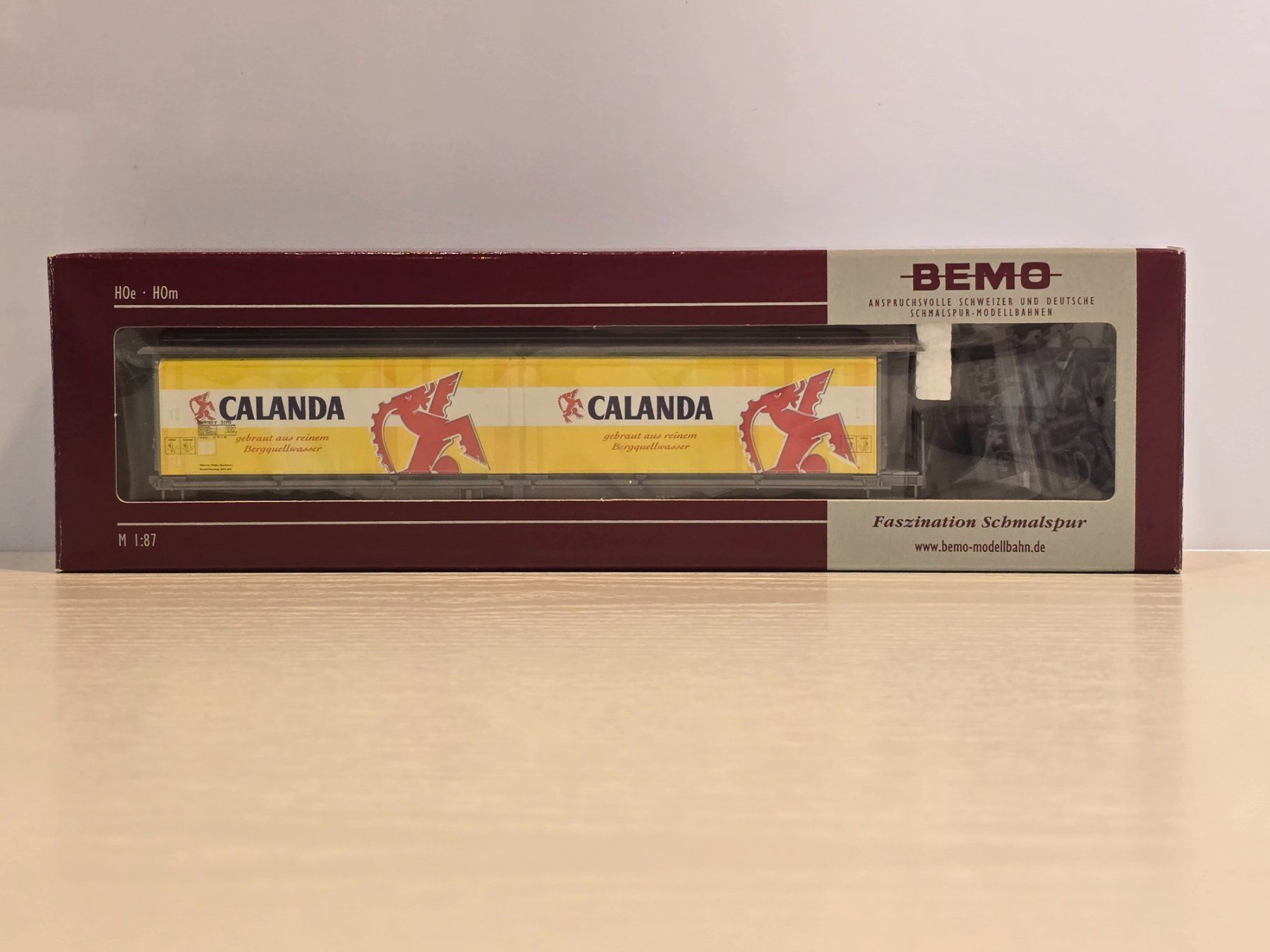 Bemo Modellini di ferrovie: Bemo, 2288140, RhB, Schiebewandwagen, Calanda Bräu, Neu – Nuovo e nell'imballaggio originale da Kloten venduto da Nicola2