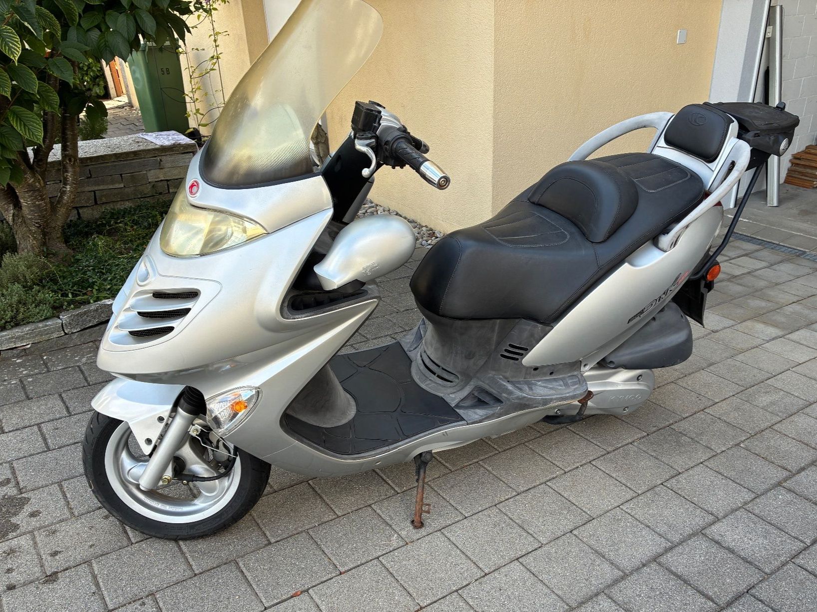 Kymco Autres: Roller Kymco Grand Dink 250 silber – D'occasion à Guntershausen par Gloominati 1