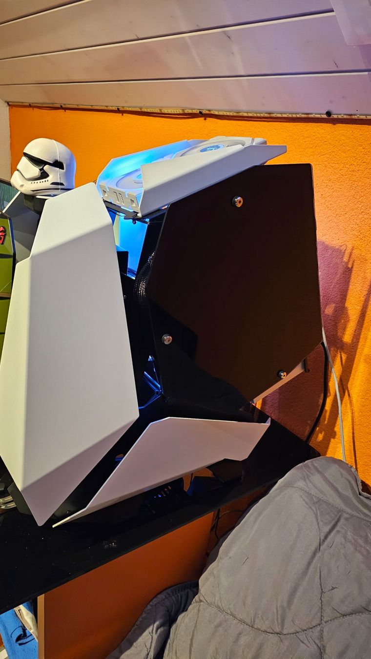 PC: Jonsbo Gaming PC – Usato da Grasswil venduto da yoda48 5