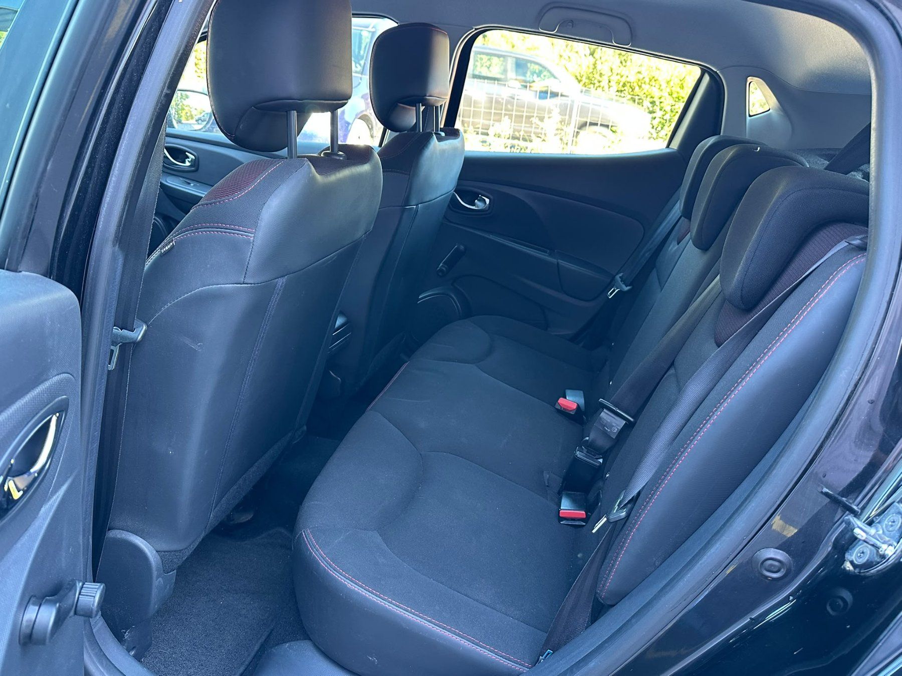 Renault Automobili: Renault Clio 1.2i – Usato da Crissier venduto da vim_r8qn 5