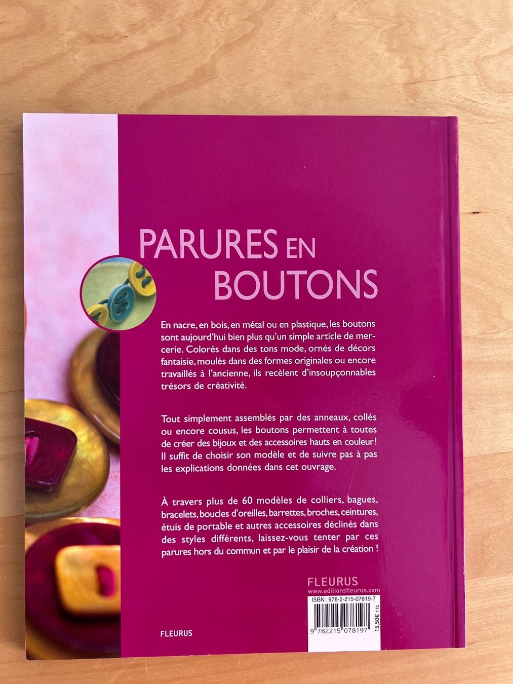 Libri: Livre Parures en boutons – Usato da Bernex venduto da isa_c5fr 1