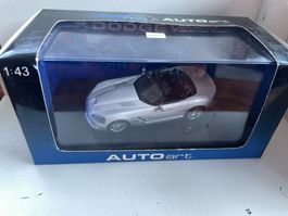 dodge viper srt 10   -autoart 1:43