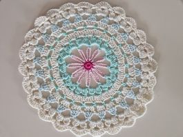 Mandala Untersetzer Doily gehäkelt handgemacht, Deko
