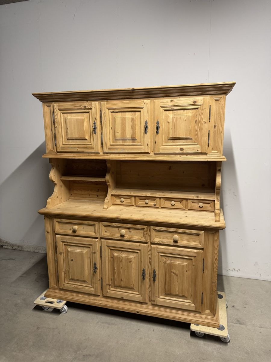 Buffets: Buffet Antik  – D'occasion à Uttigen par romand8777