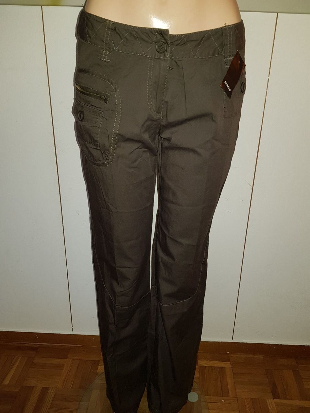 Pantaloni: Pantalon NEW COLLECTION  Taille 40 Neuf – Nuovo (secondo la descrizione) da Cossonay-ville venduto da Super-Price-Quality 3