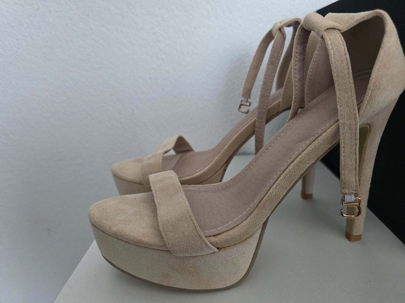 Scarpe da donna: Absatz Sandalen – Nuovo e nell'imballaggio originale da Kloten venduto da Marincee 2