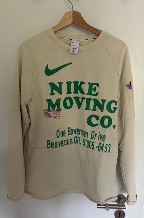 Pull Nike 