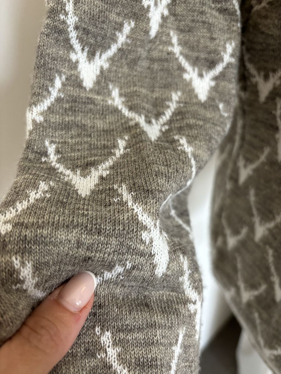 Jacken: Trachtenstrickjacke Urschten Gr. 44 Hirschmuster – Neu (gemäss Beschreibung) aus Bäretswil von Viechel 2