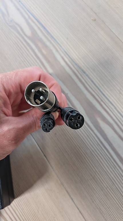 Chargeurs: Chargeur 48v e-bike/trotinette – D'occasion à Chaumont par Rorolulu 1