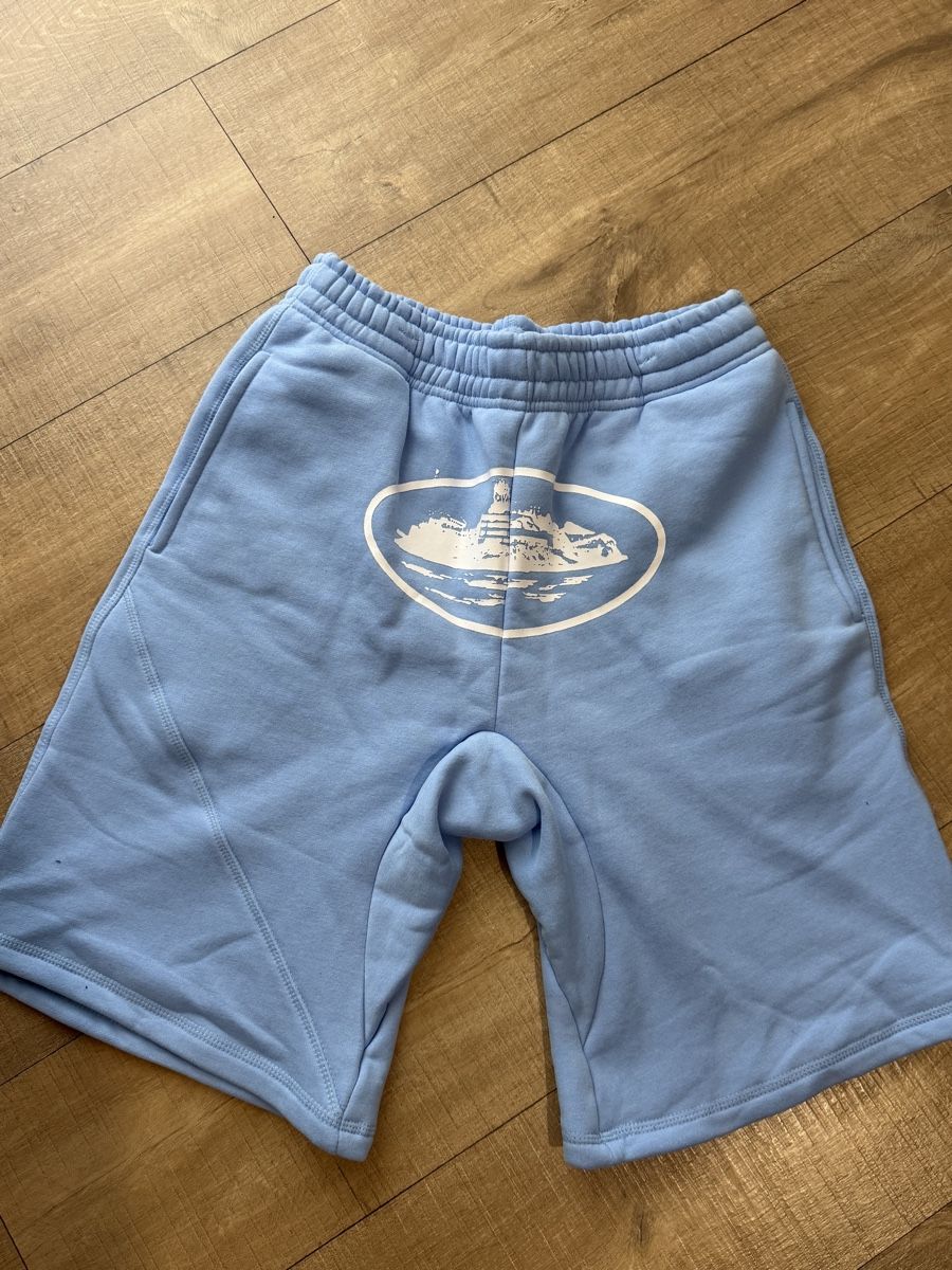 Corteiz Pantaloni: Corteiz Shorts babyblau - M – Usato da Erschwil venduto da don_jf2z