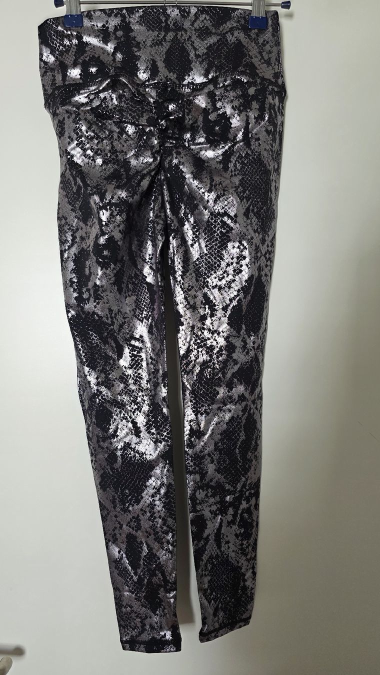 Leggings: Leggins Schlangenmuster grau XS – Neu (gemäss Beschreibung) aus Roggwil TG von Seinija 2