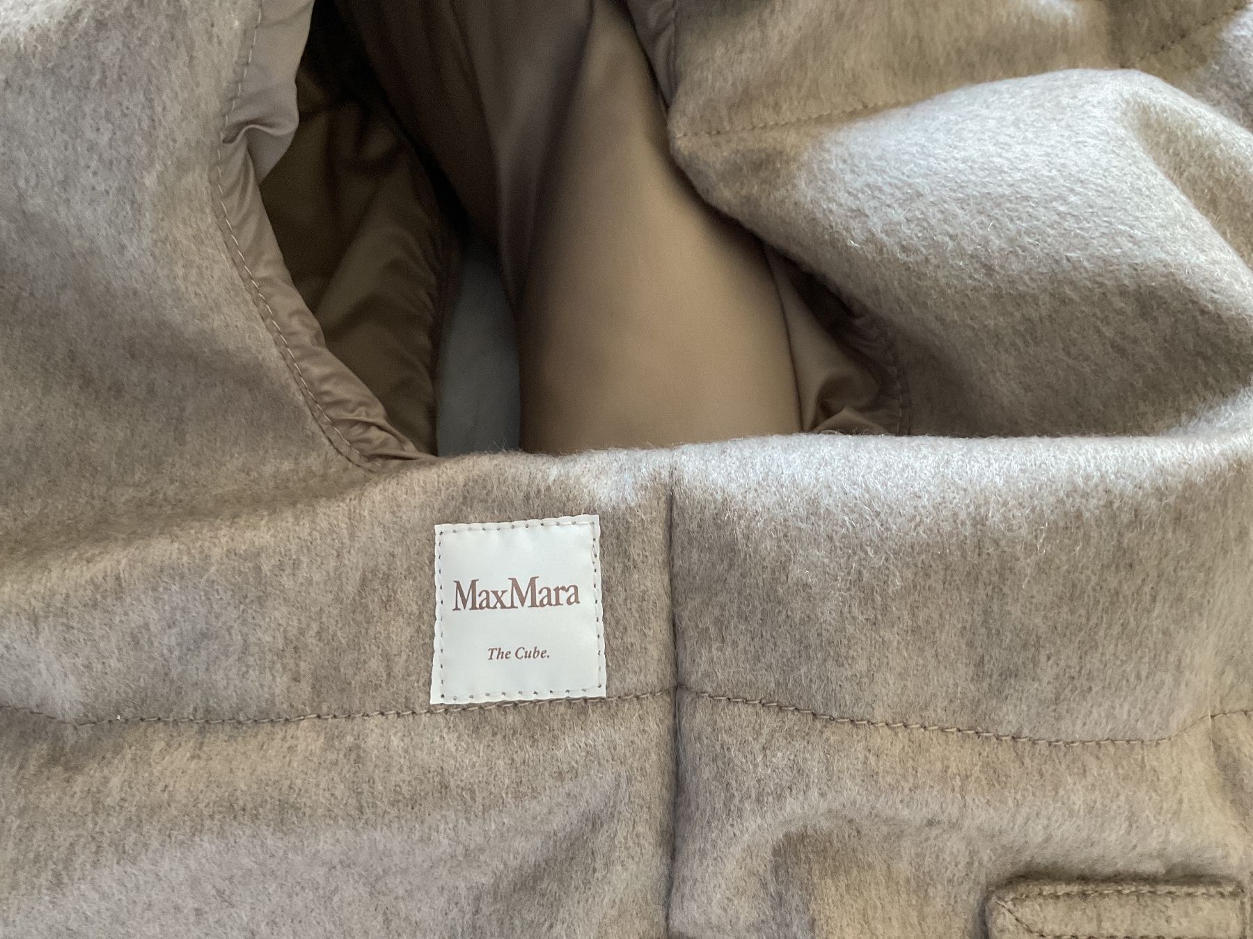 Gilet & Giacche senza maniche: Max Mara Weste Kashmir – Nuovo e nell'imballaggio originale da Meggen venduto da ros_bpm7 5