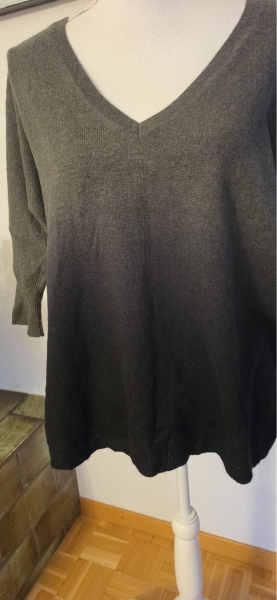 Maglioni & Felpe: Kujten Pullover 100% Kaschmir gr.38 – Usato da St. Gallen venduto da mania03