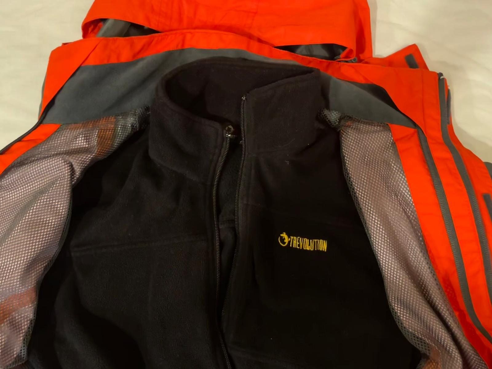 Trevolution Giacche: Trevolution Jacken-Pullover-Kombi – Usato da Sulzbach venduto da elon1898 1